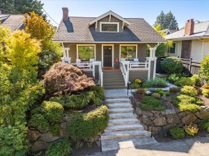 October 2025 - 327 N 78th St, Seattle, WA 98103