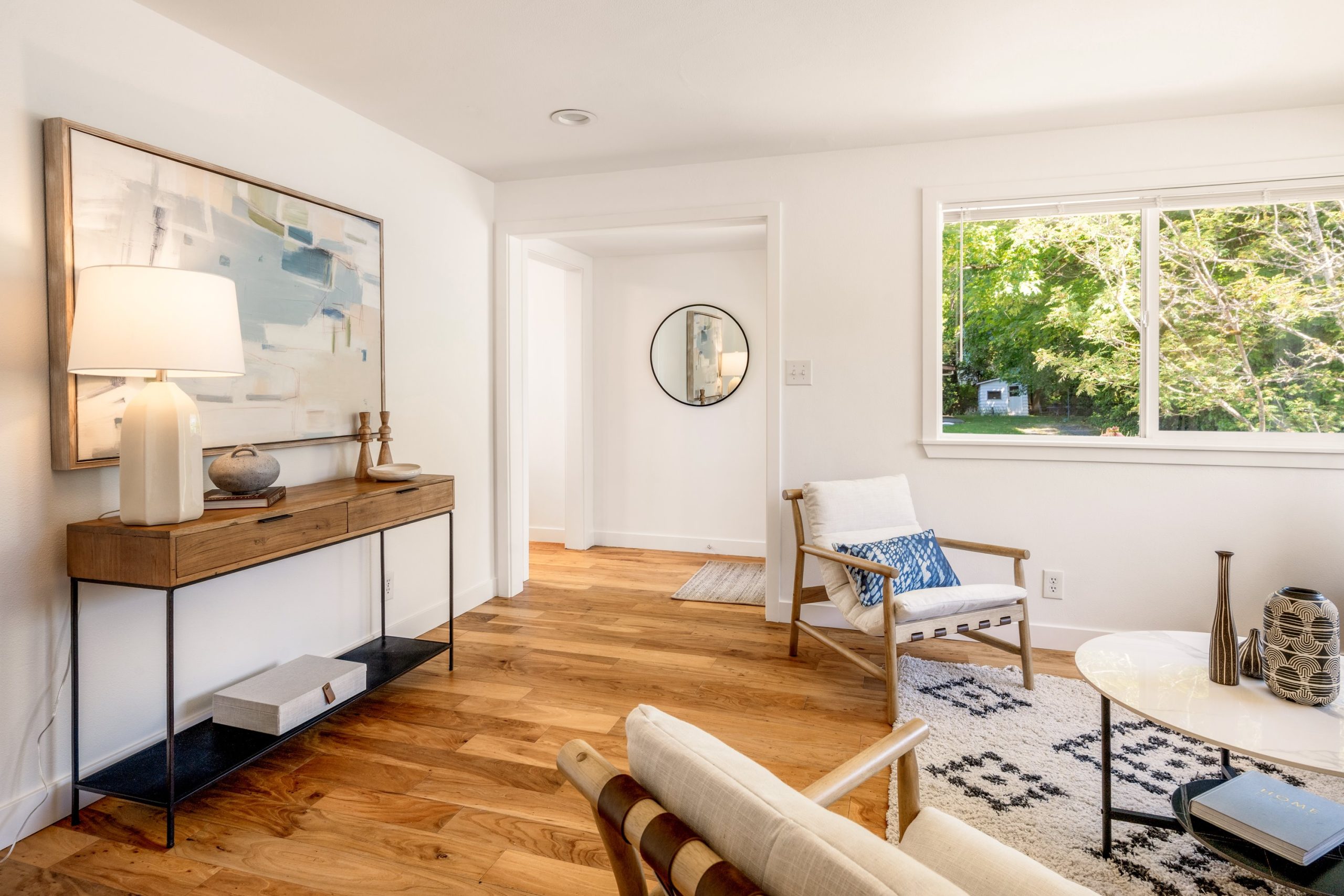 4 bedroom home with income opportunities in Beacon Hill Seattle