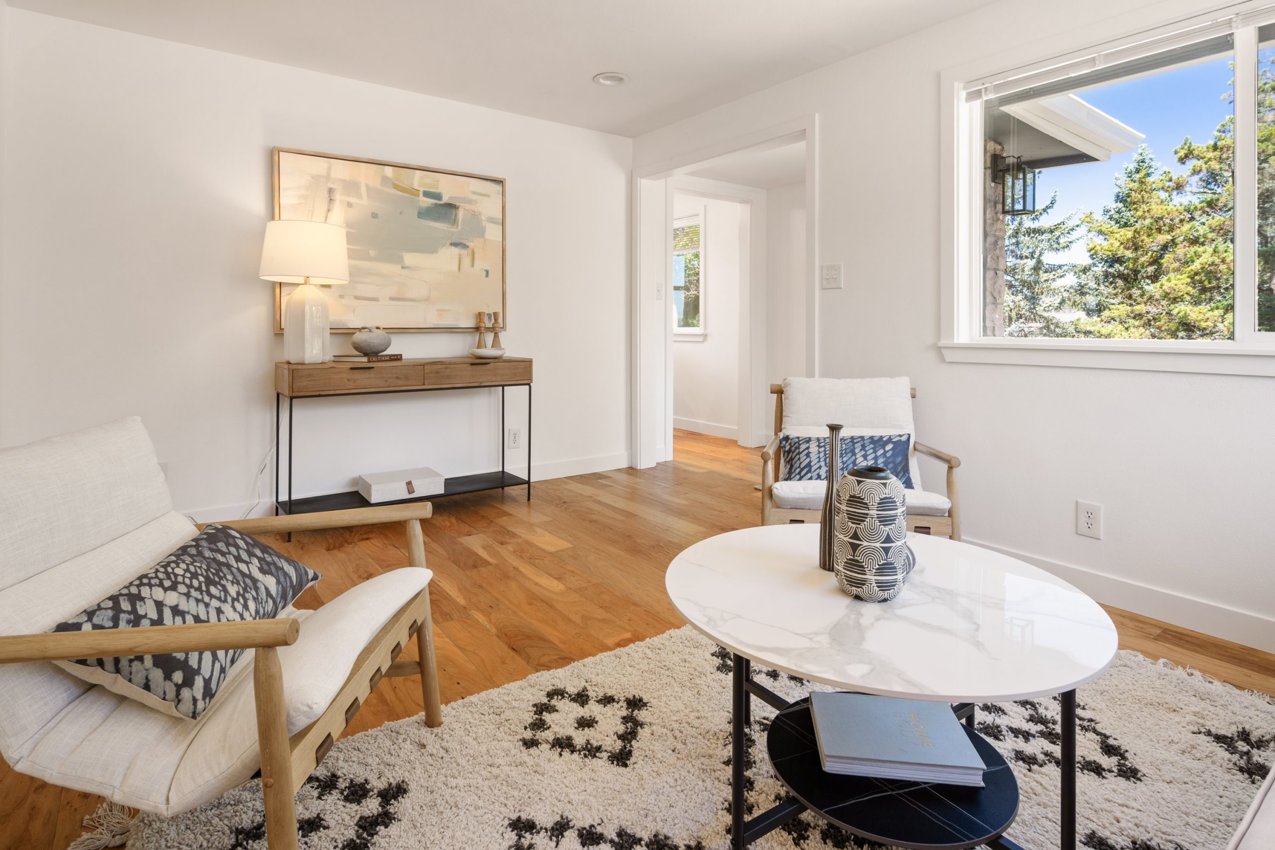 4 bedroom home with income opportunities in Beacon Hill Seattle