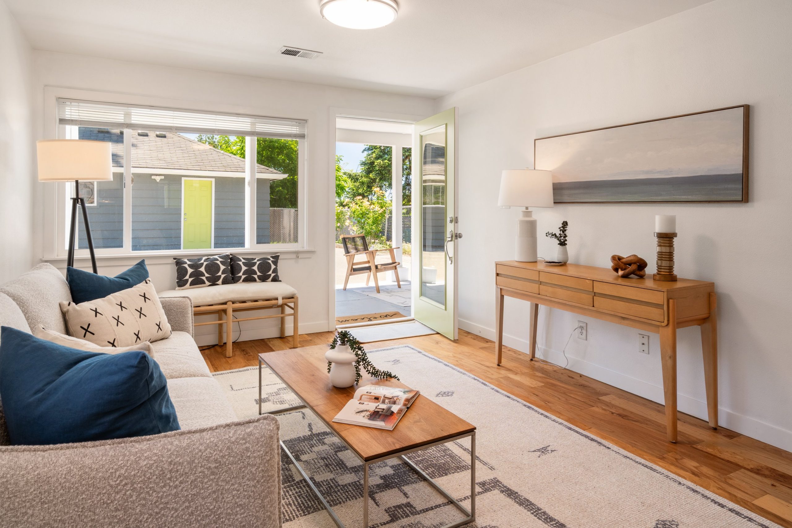 4 bedroom home with income opportunities in Beacon Hill Seattle
