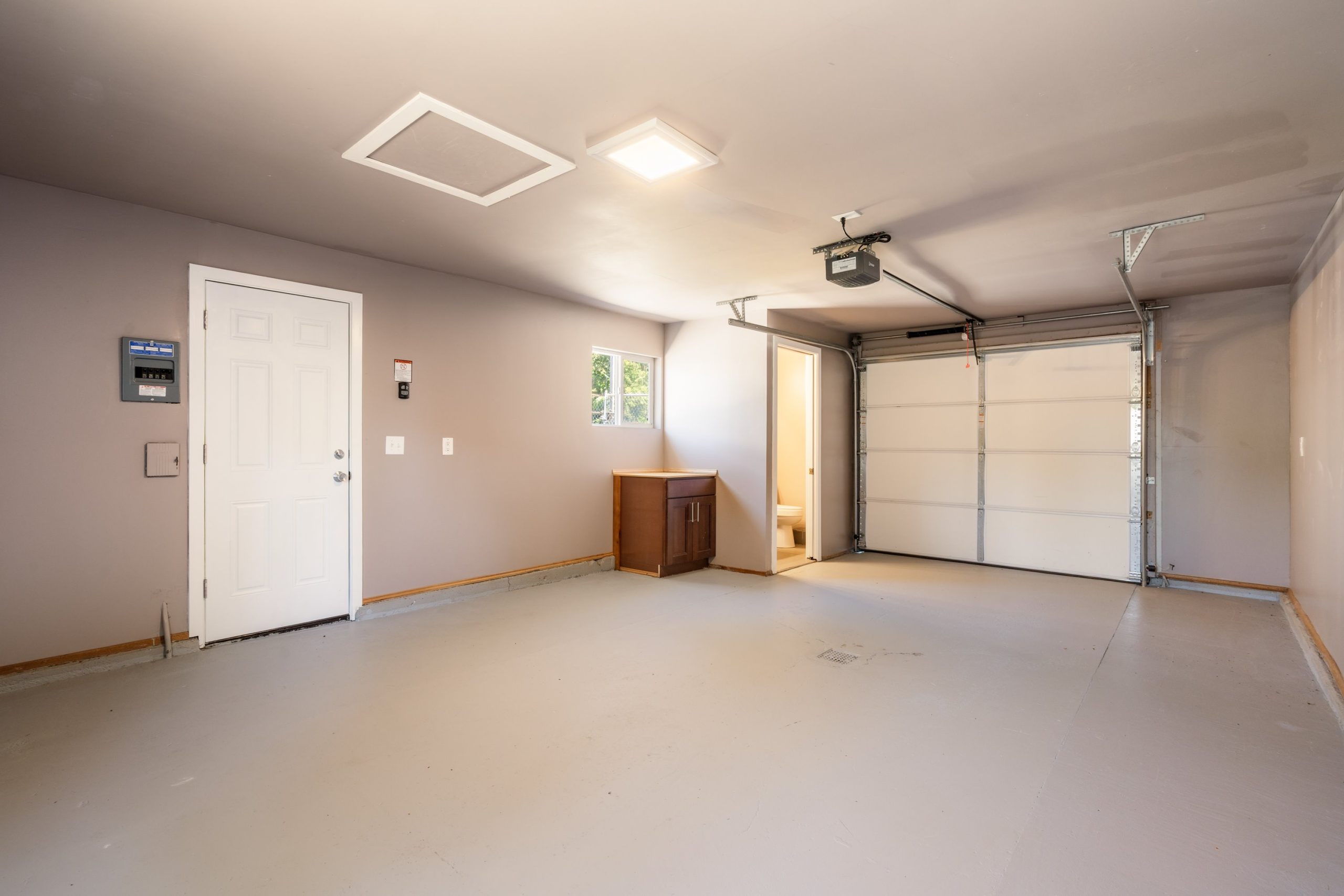 4 bedroom home with income opportunities in Beacon Hill Seattle